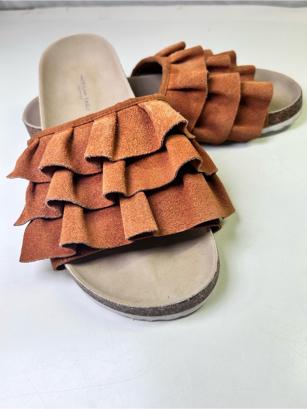 American Eagle Cognac Brown Ruffle Slide Cork Sandals Size 7
